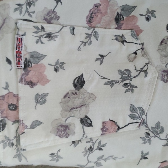 Hudson Midrise Nico Super Skinny - Picture 3 of 7